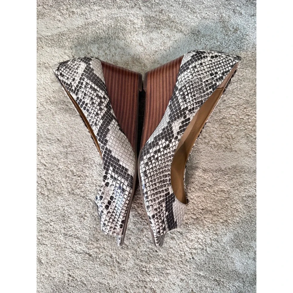 Vionic bria snakeskin